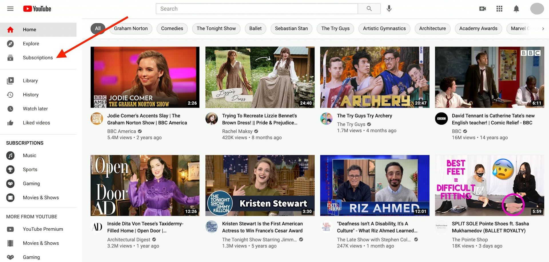 Arrow pointing to subscription button on YouTube homepage, from which you can access a view of all the channels you've subscribed to